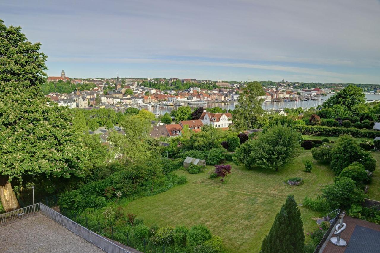 Fewo1846 - Bellevue - Sonnige 2-Zimmer-Wohnung Mit Balkon Und Hafenblick Flensburg Exterior foto