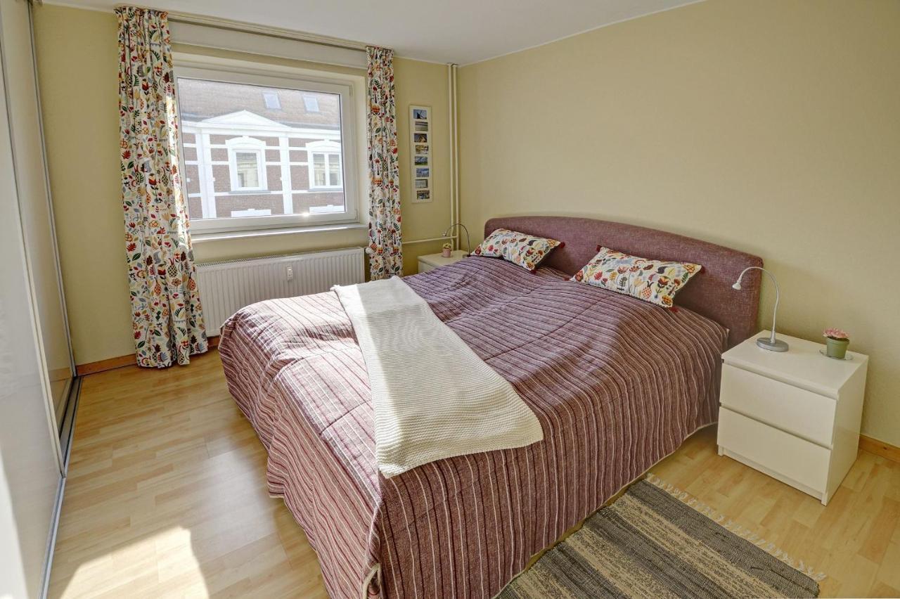Fewo1846 - Bellevue - Sonnige 2-Zimmer-Wohnung Mit Balkon Und Hafenblick Flensburg Exterior foto